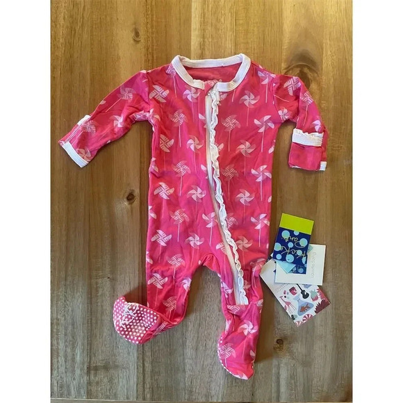 KicKee Pants Other - KicKee Pants Girls Bamboo Pink Classic Ruffle Footie Pinwheel, 0-3m